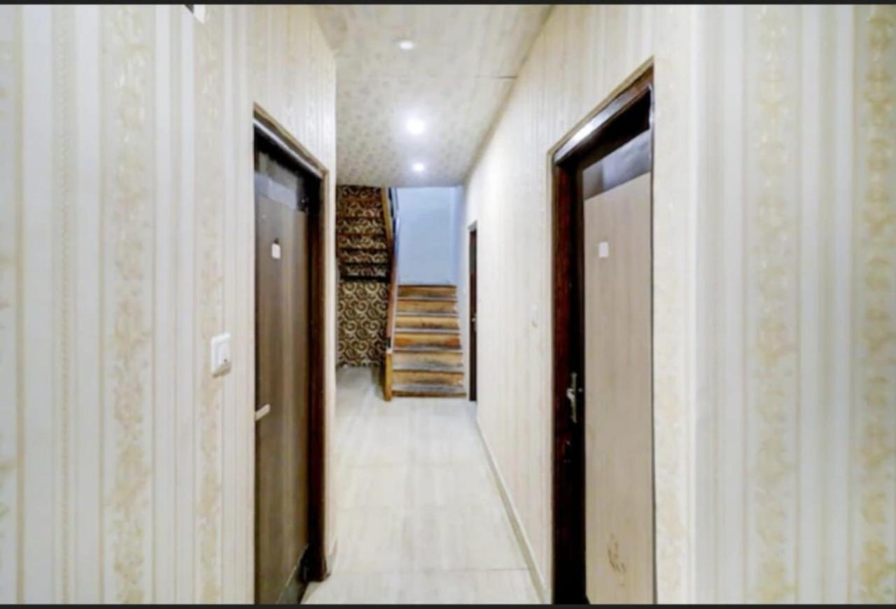 Mountain Zest-Simla Royale Near Mall Road-Free Pickup From Railway Station Simla Exterior photo